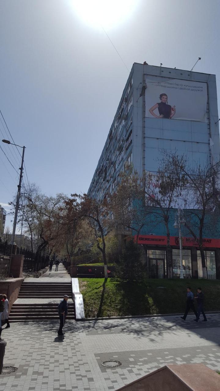 Apartment On Nazarbayeva 77 Almaty Exterior photo